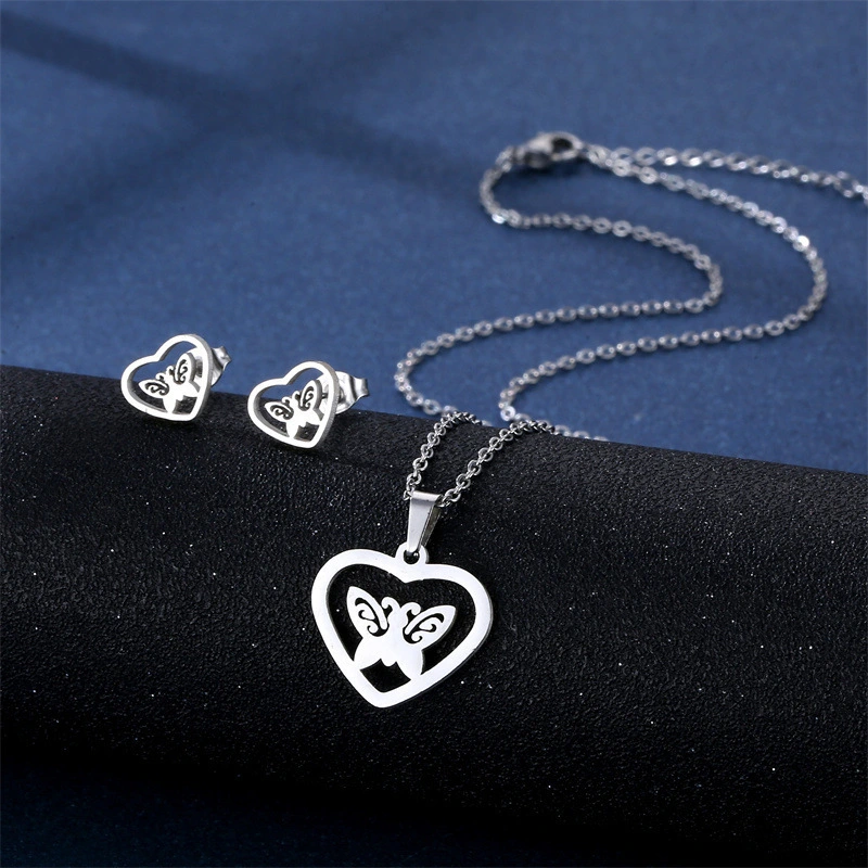 Conjunto de combinación de pendientes y collar de acero inoxidable, venta al por mayor, accesorios de moda simples de corte suave  ACRSS/28-120