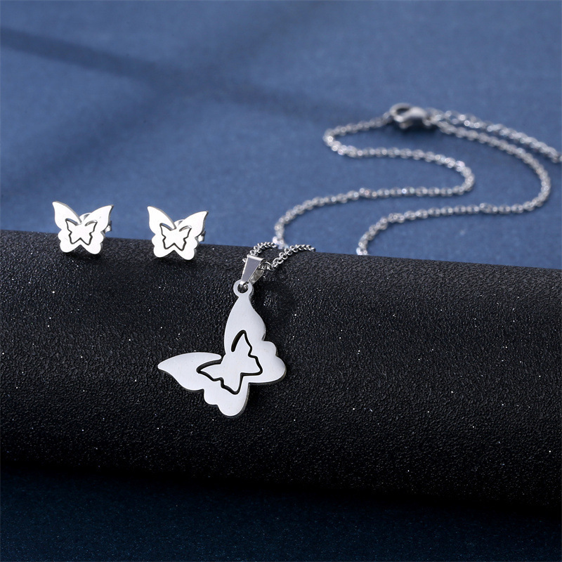 Conjunto de combinación de pendientes y collar de acero inoxidable, venta al por mayor, accesorios de moda simples de corte suave  ACRSS/28-120