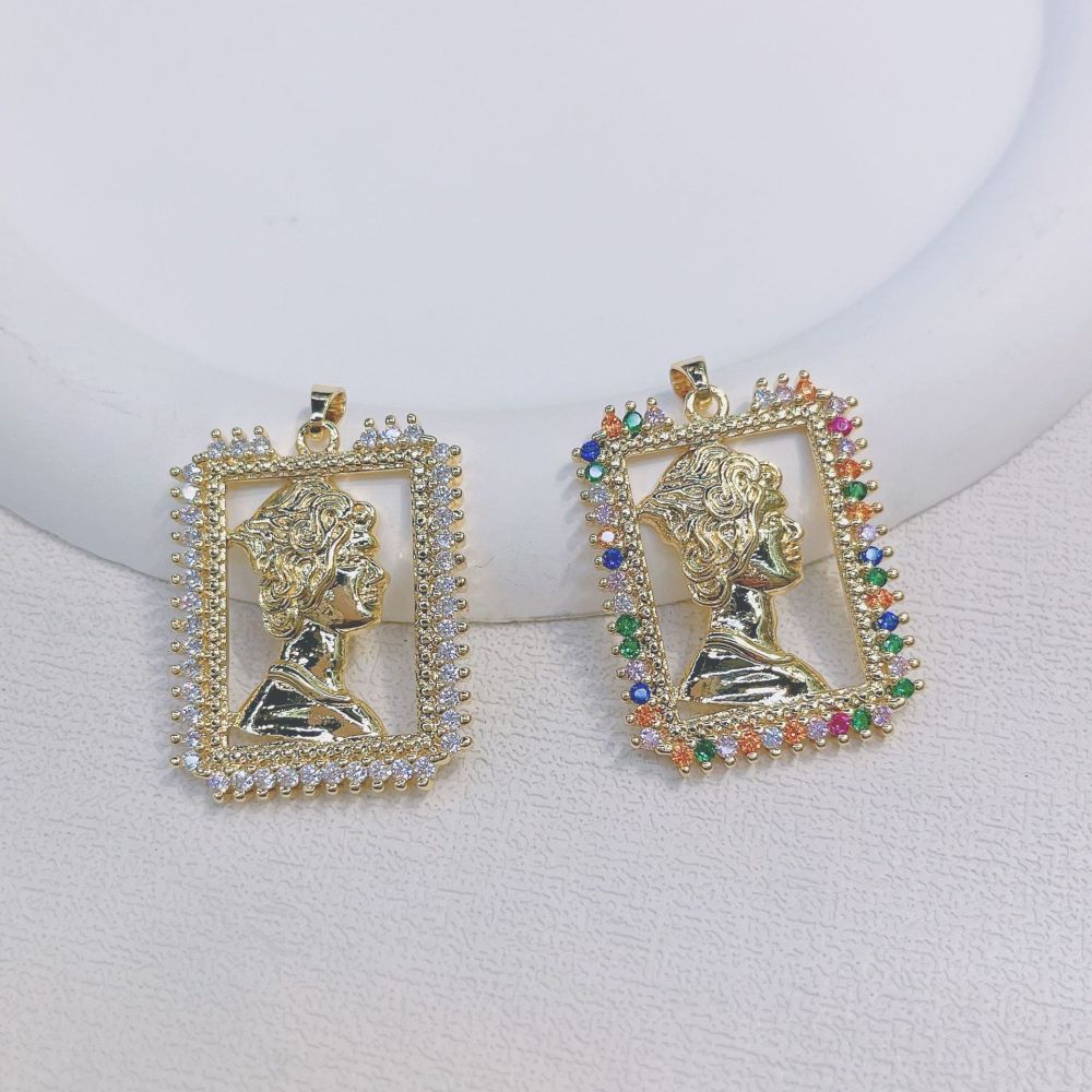 Joyería religiosa de cobre, retrato de cabeza con incrustaciones de diamantes y circonitas, rectangular hueco, diseño de nicho, colgante de joyería  COPP/37-156