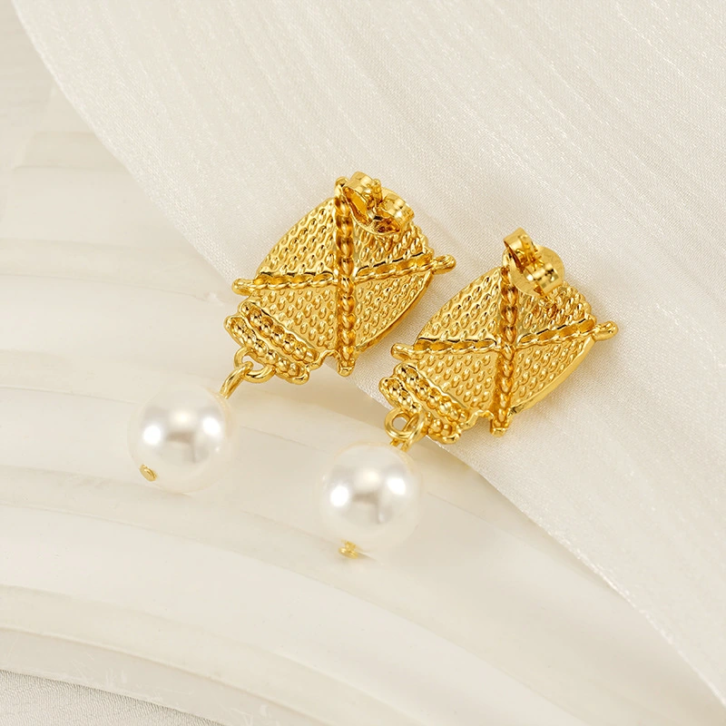 Perlas de alta gama, aretes de acero inoxidable, aretes versátiles de fundición de acero inoxidable  ACRE/38-187