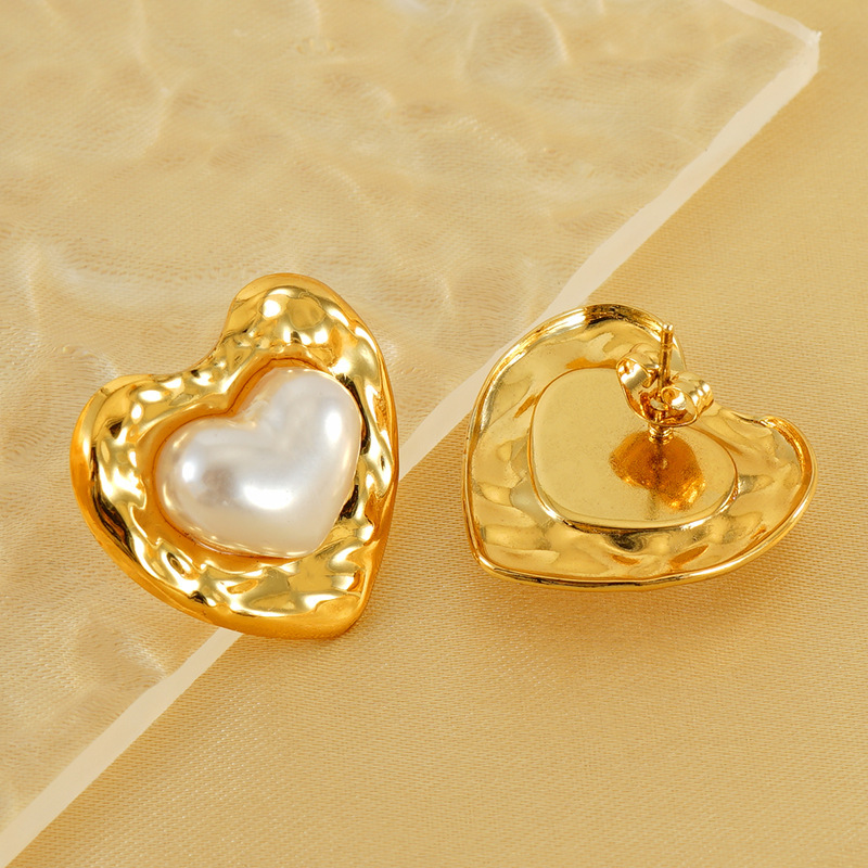 Pendientes ovalados Love, acero de titanio fundido, perlas de moda, textura plisada, pendientes y pendientes al por mayor   ACRE/38-215