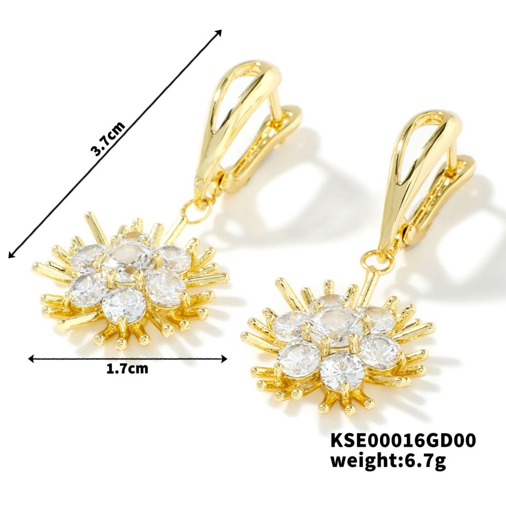 Joyería de cobre Pendientes de circonio micropavimentados Diseño de nicho Pendientes de girasol Estilo de lujo ligero Joyería de oreja simple y versátil  COPE/46-295