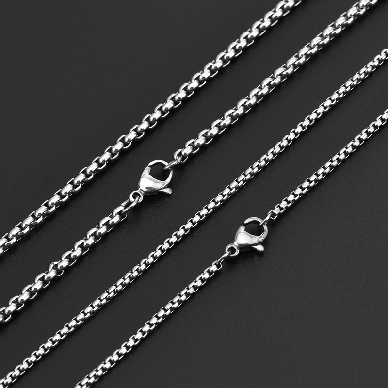 Cadena de suéter de perlas cuadradas, accesorios de cadena de suéter de cadena de acero de titanio Retro literario para hombres