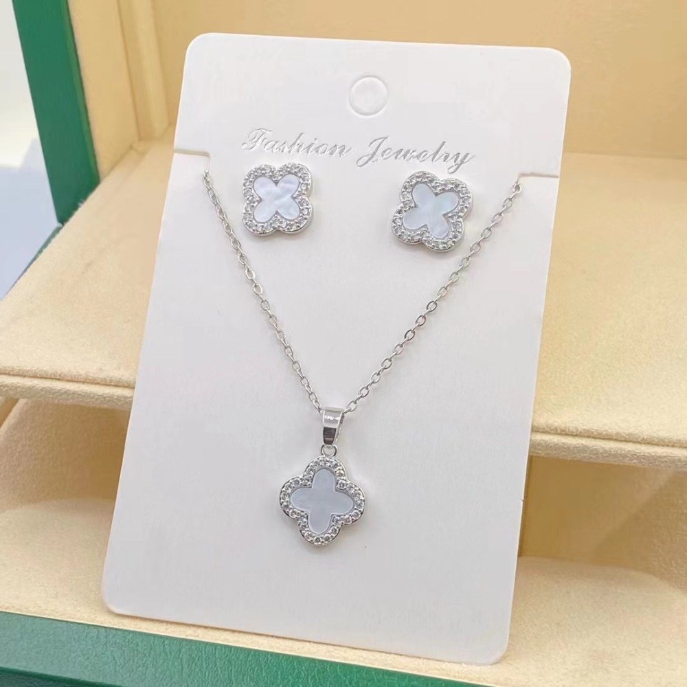 Joyas de cobre, cadena de acero de titanio, accesorios de cobre, diseño de nicho, circón con incrustaciones de diamantes, conjunto de joyas  COPSS/55-313