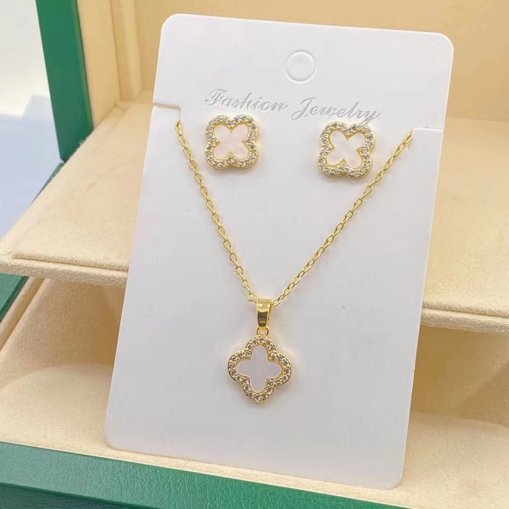 Joyas de cobre, cadena de acero de titanio, accesorios de cobre, diseño de nicho, circón con incrustaciones de diamantes, conjunto de joyas  COPSS/55-313