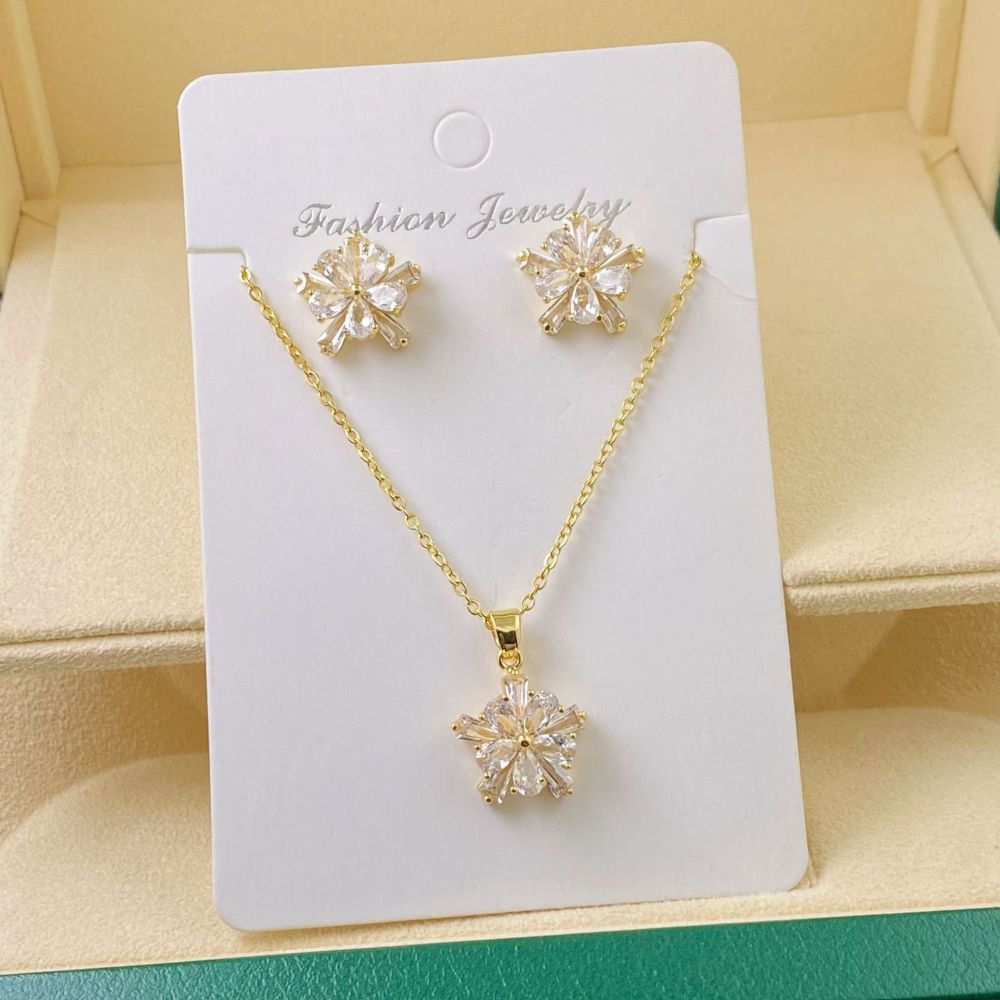 Joyas de cobre, cadena de acero de titanio, accesorios de cobre, diseño de nicho, circón con incrustaciones de diamantes, conjunto de joyas  COPSS/55-313