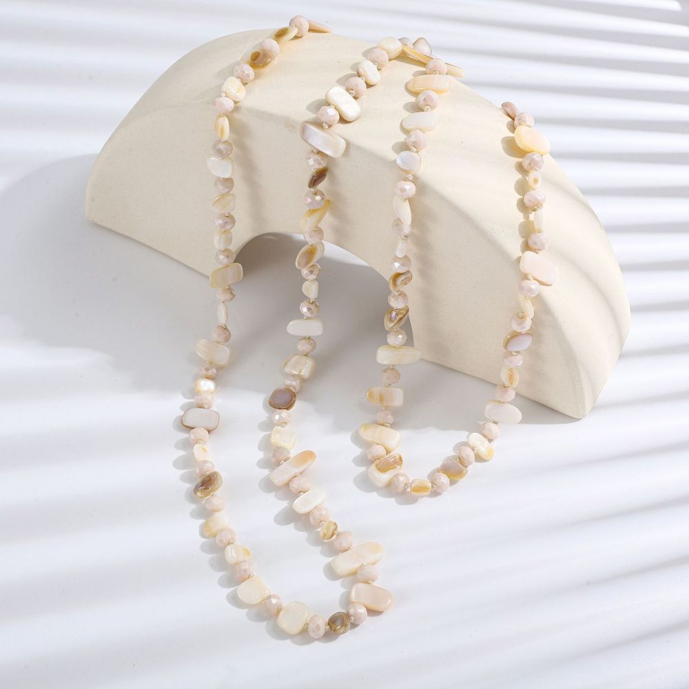 Conchas naturales / Irregulares / Fragmentos triturados / Conchas coloridas / 120 cm / Collar hecho a mano