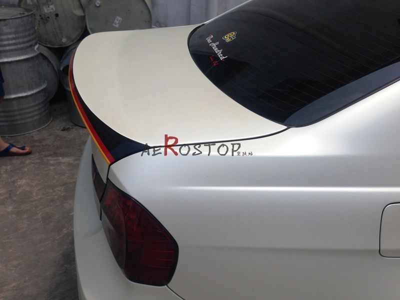 FOR E90 PRE-FACELIFT MODEL CSL STYLE TRUNK