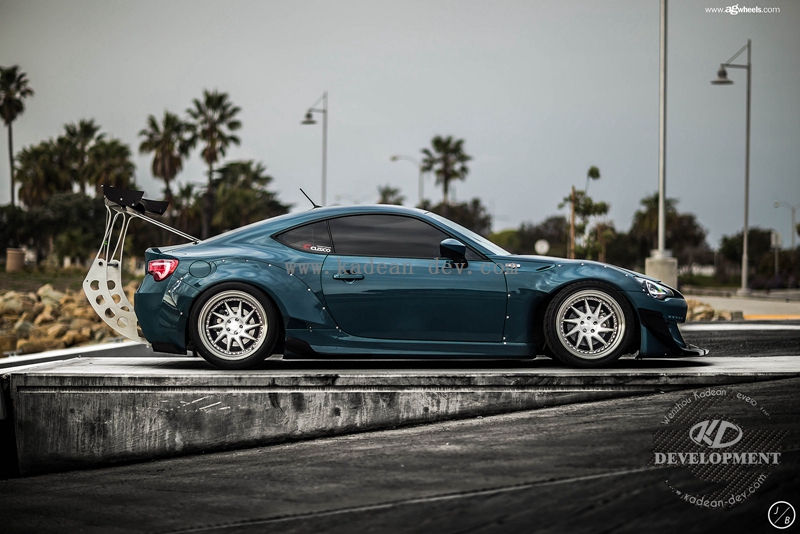 スポーツ FT-86 東京モーターショー09】トヨタ FT-86…ドライバー主体のスポーツ