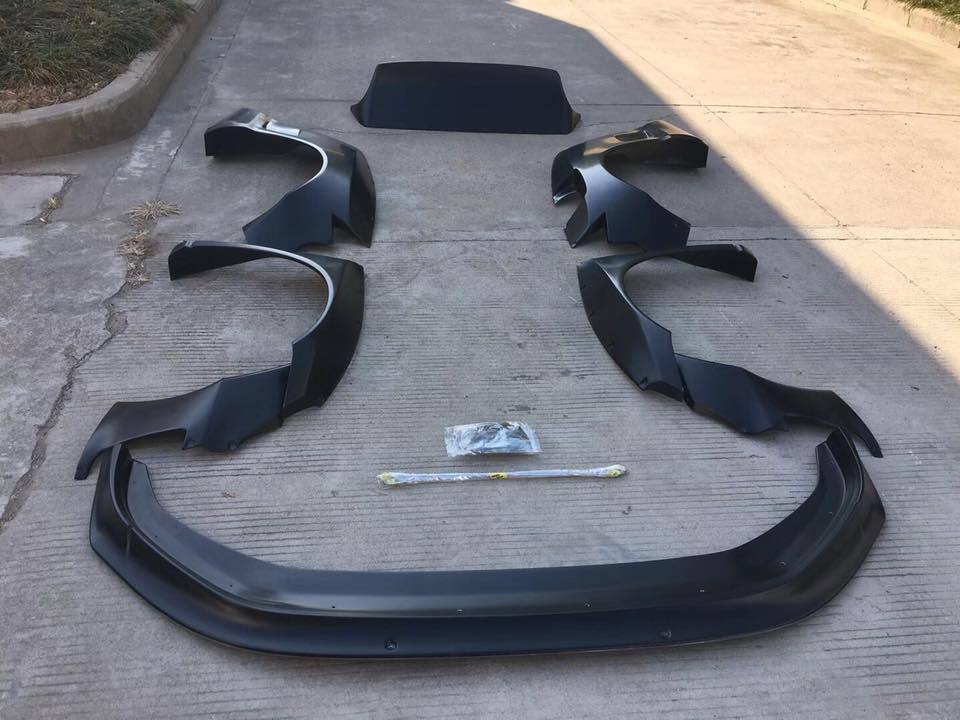 GOLF MK7 GTI 2D ROCKET BUNNY STYLE ROOF WING