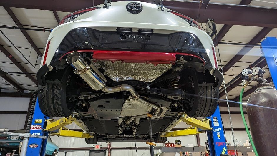 2JR Greddy Revolution Catback Exhaust for E210 Hatch – Aggressive Performance & Deep Sound