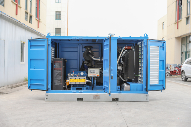 260 Series Diesel Hydroblast Cleaning Machine