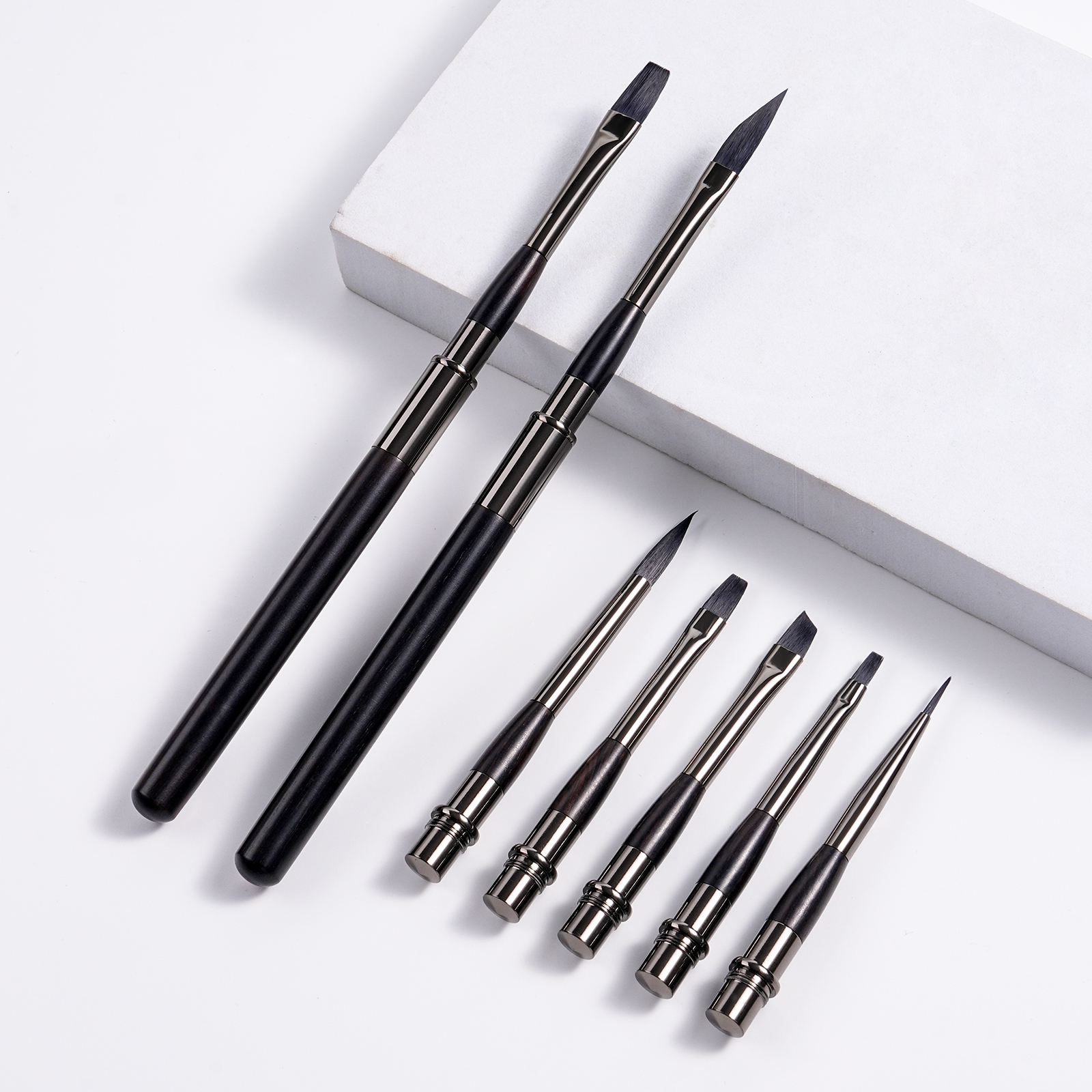 Premium Handle Replaceable Artist Paint Brush Set Interchangeable 7 Head Assembled Travel Detail Paintbrush Kit for Watercolor