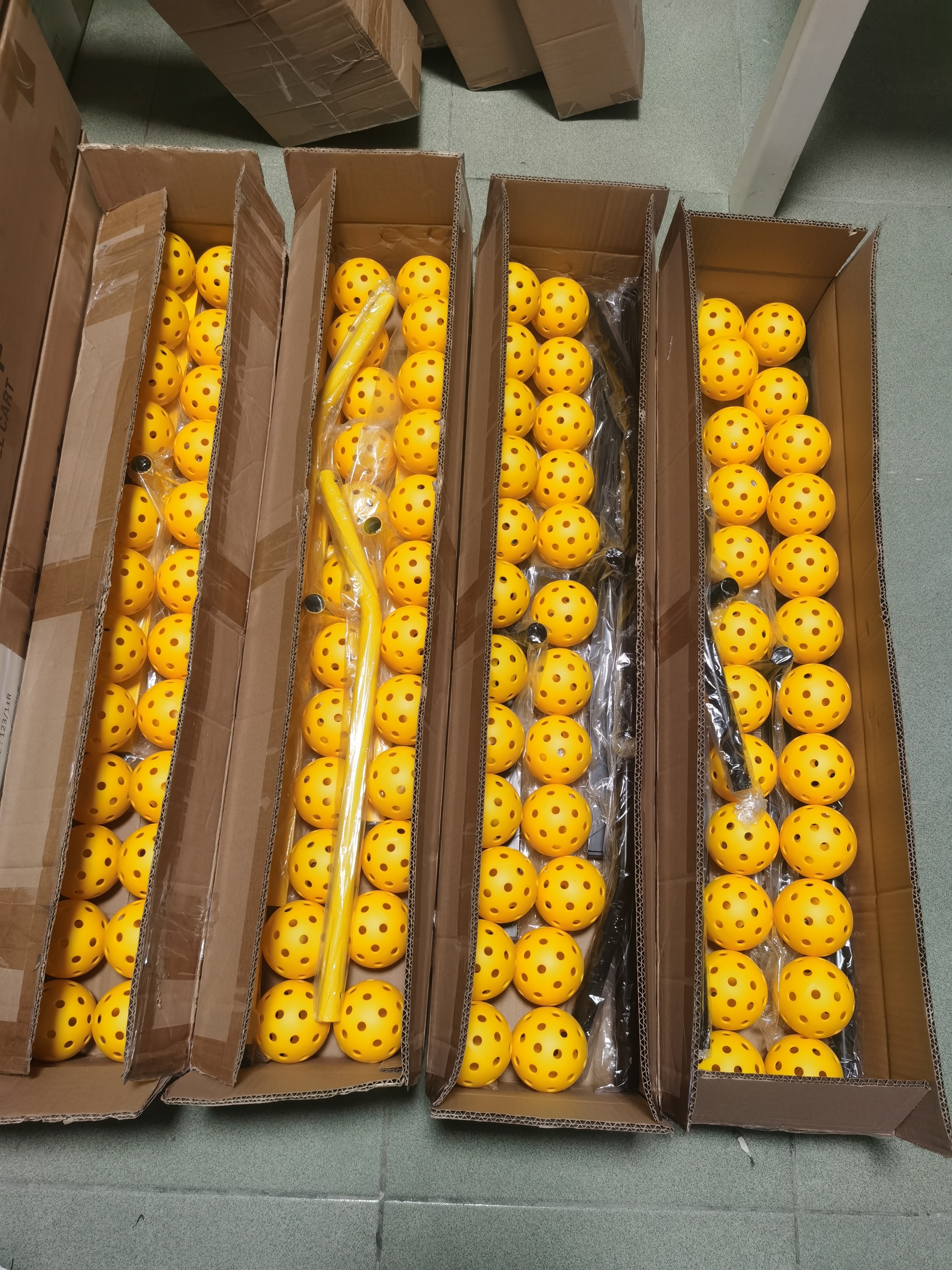 Keranjang Bola Tenis Padel Pickleball Beroda Kapasitas Besar 160 Bola Kualitas Terbaik / Foldable Ball Cart Portable Ball Hopper with Wheels