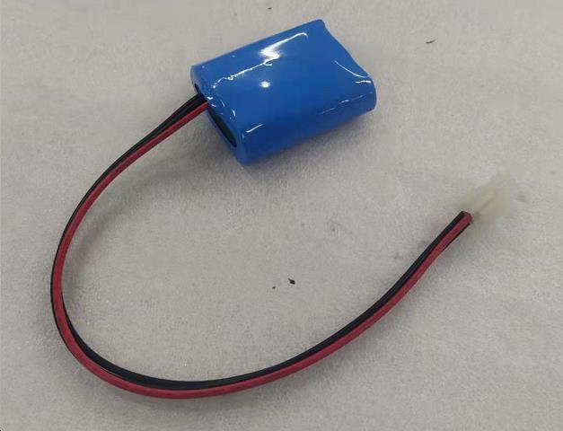 9.6V 1.6Ah 18650 3S1P LiFePO4 battery pack in blue PVC wrap with red and black connector leads