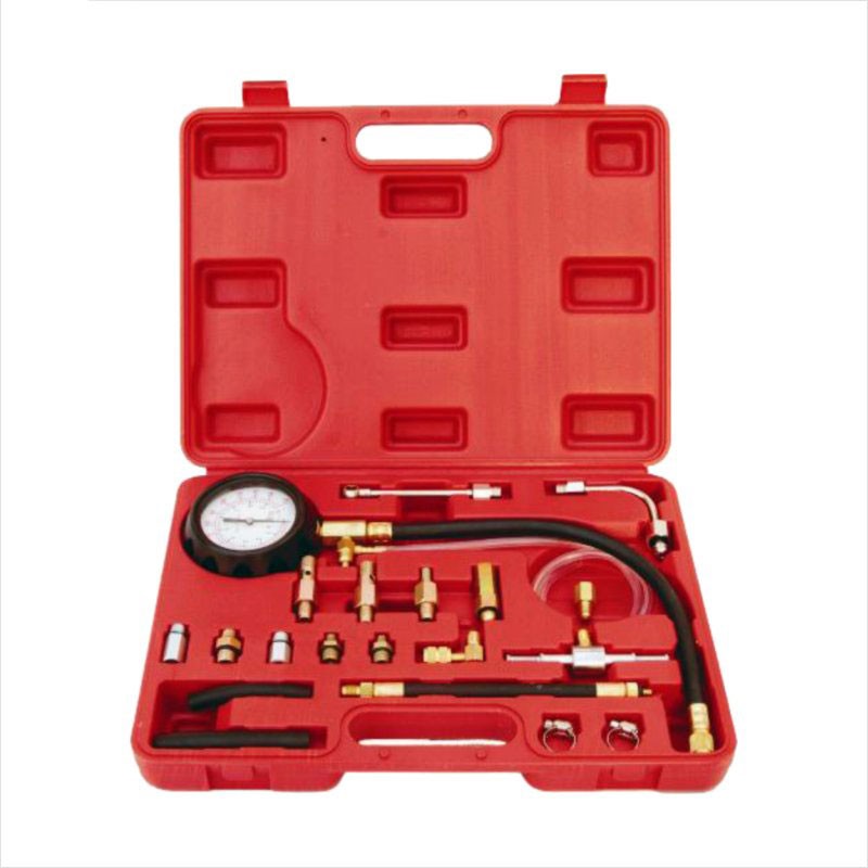 TU-114 燃油喷射压力表