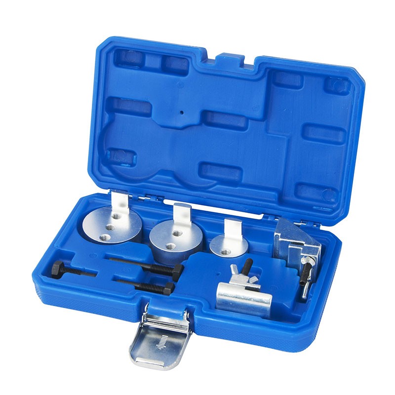 Auxiliary Stretch Belt Removal Tool