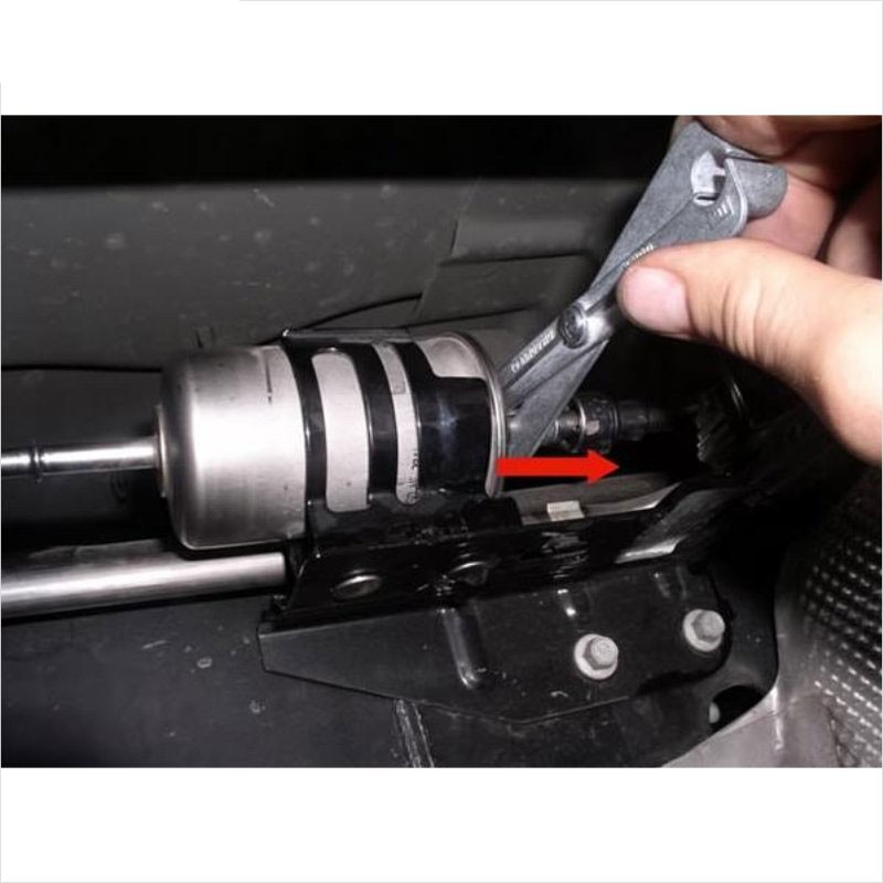 Scissor Fuel Line Disconnect Tool