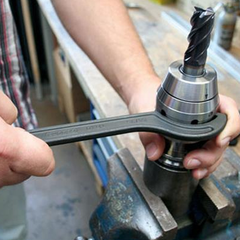 Hook Wrench with Lug