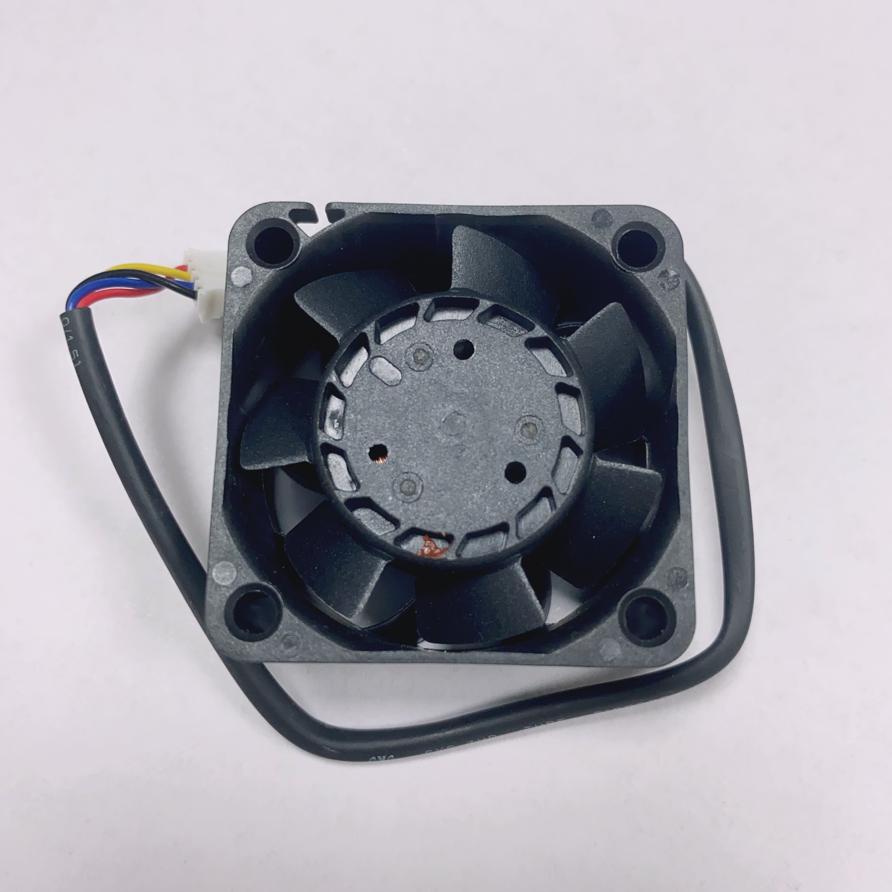 DBTA0420B2U