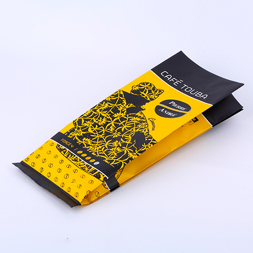 coffee bag with valve