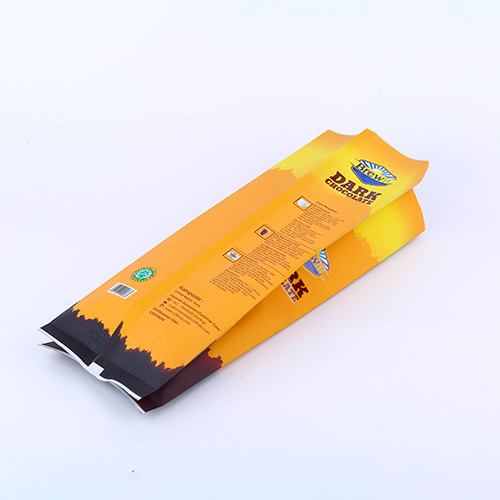 Full compostable coffee bag with compostable valve