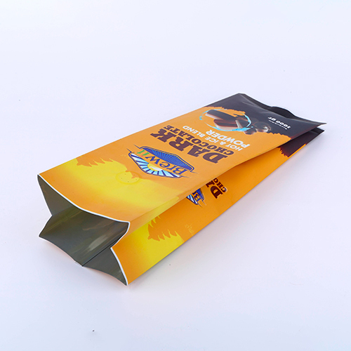 Full compostable coffee bag with compostable valve