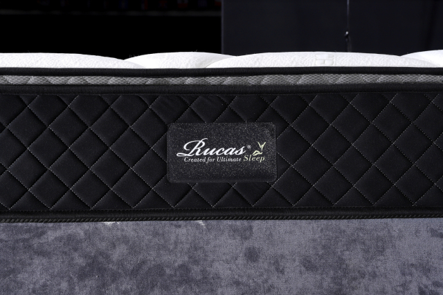 Memory foam mattress queen size home furniture bedroom pocket spring mattress natural latex mattress in a box
