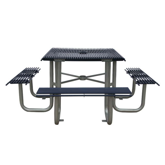 TB23 Outdoor metal table and chairs