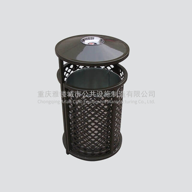 BS22 Iron Outdoor Trash Can