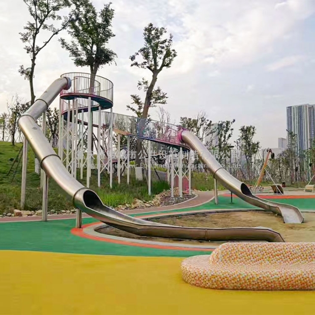 Customization of non-standard amusement facilities