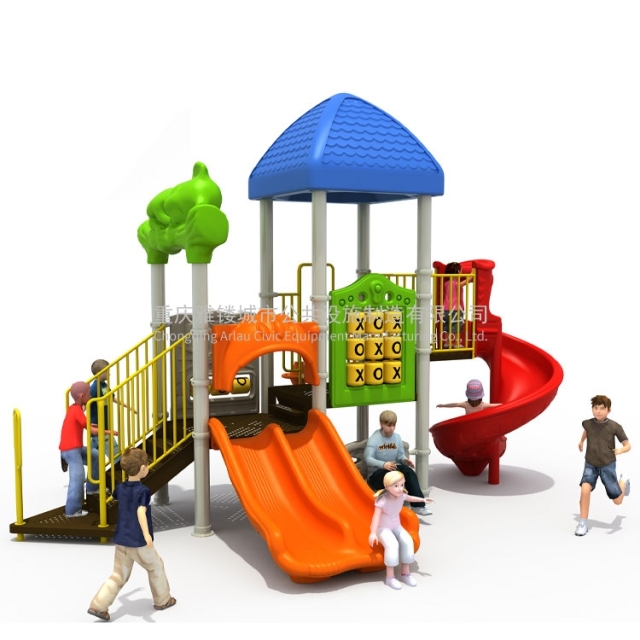 Community Park Square Amusement Facility Slide