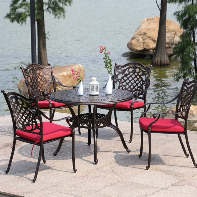 Outdoor leisure tables and chairs