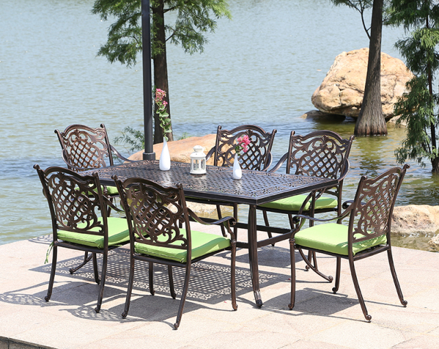 Outdoor leisure tables and chairs