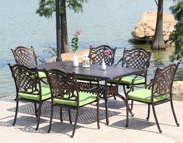 Outdoor leisure tables and chairs