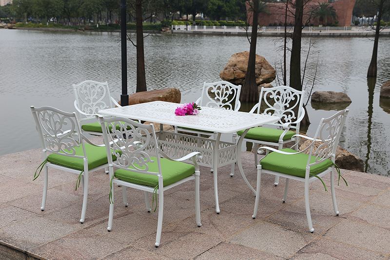 铸铝桌椅组合