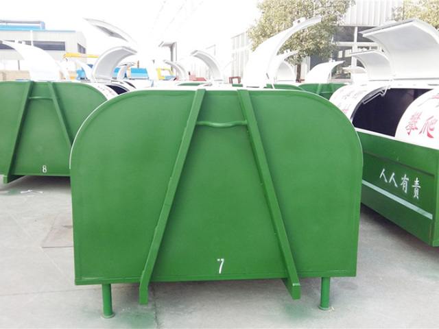 3 cubic 5 cubic rural sanitation hook arm garbage can