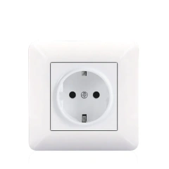 10A White PC Panel 3 Gang Light Switch Mannufacturer