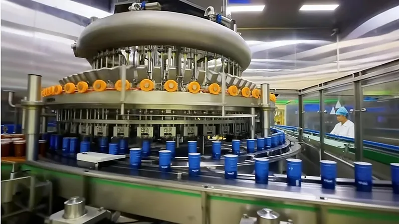 Efficient beverage filling line using aluminum cans