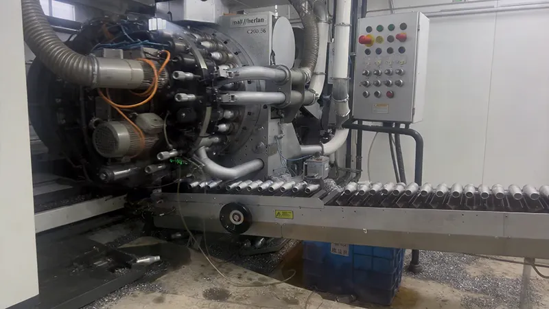 aluminum bottle manufacturing process