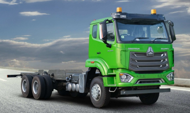 SINOTRUK HOWO NX 6x4 Cargo Truck Chassis