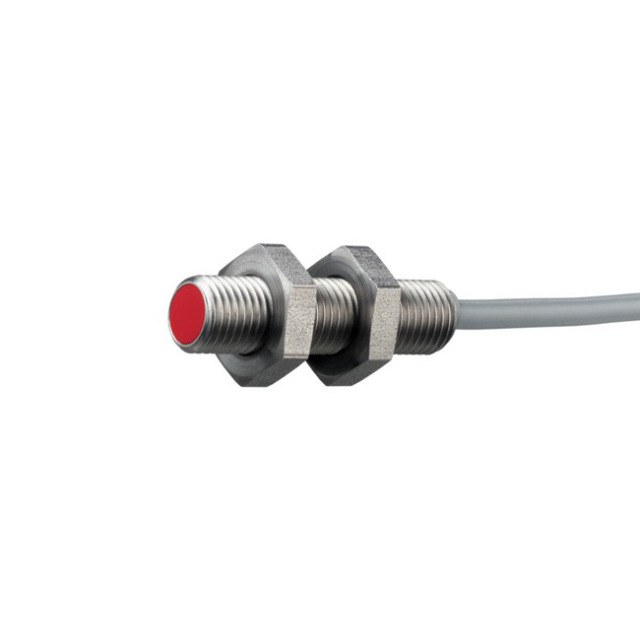 German Leuze inductive proximity switch model IS 208MM/4NO-2E0