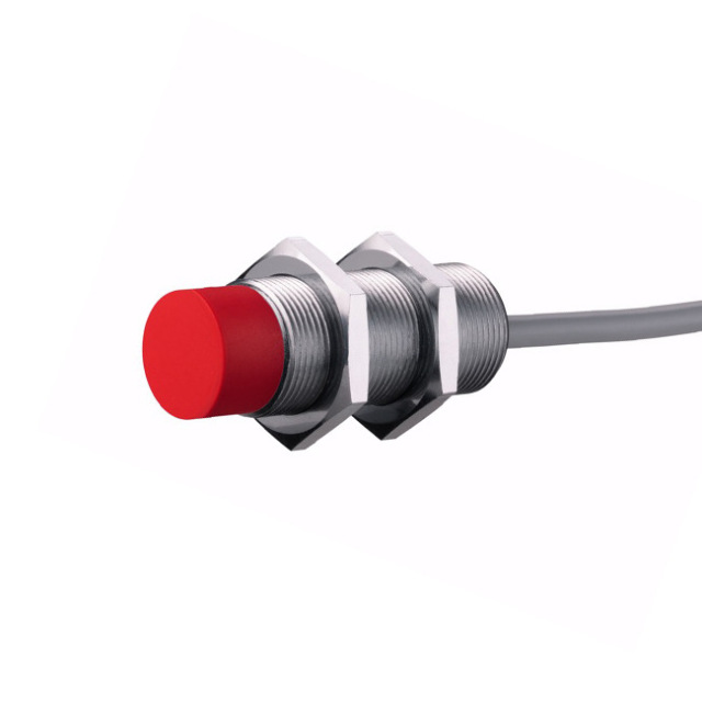 Interruptor de proximidad inductivo alemán Leuze modelo IS 218MM/2NO-8N0