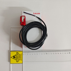 Sensor fotoeléctrico retrorreflectante alemán Leuze modelo PRK3C/6G