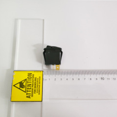 Interruptor basculante americano OTTO modelo K1AHCAAAAA Resistente a rayos UV y disolventes