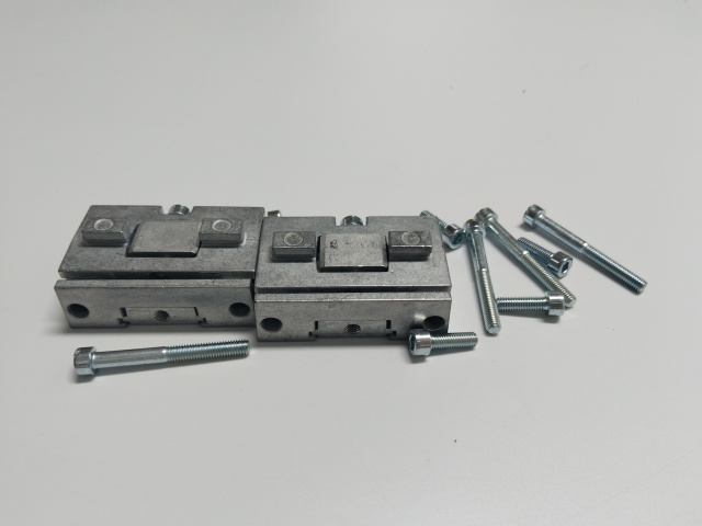 German Leuze Bracket Set Model BT-2SB05-S