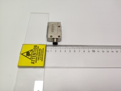 德国Leuze非偏振镜反射式光电传感器RK18B.1/2N-M12现货