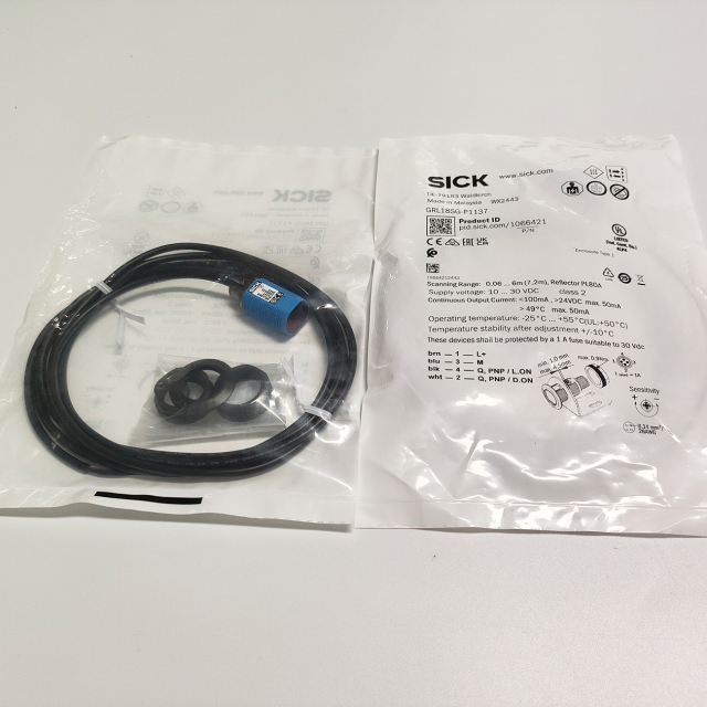 German SICK Mirror Reflective Photoelectric Sensor GR18 Series GRL18SG-P1137 In Stock