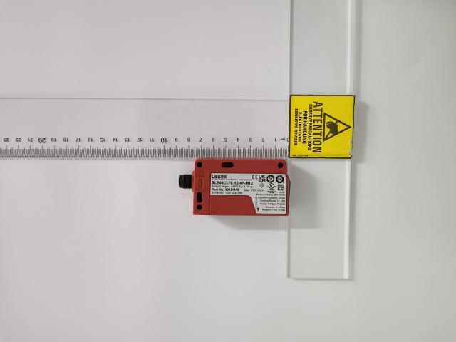 Thiết bị phát tín hiệu an toàn chùm tia đơn Leuze của Đức SLS46CI-70.K28 còn hàng