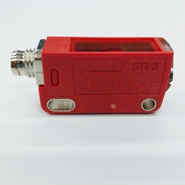 LEUZE Mirror reflection type photoelectric sensor PRK33CPP/LG-M8 in stock